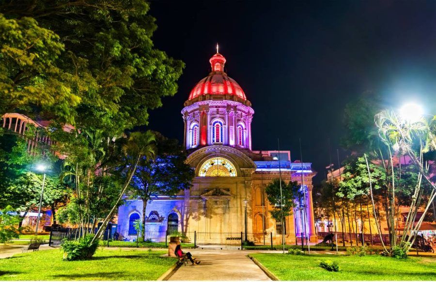 Onde morar em Paraguay - Asunción? 6 Panteão dos Heróis. Assunção - Paraguai